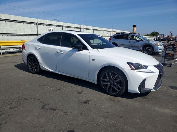 2020 LEXUS IS
