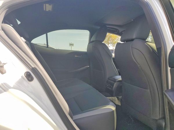2020 LEXUS IS