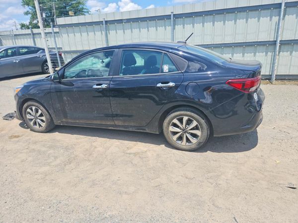 2022 KIA RIO