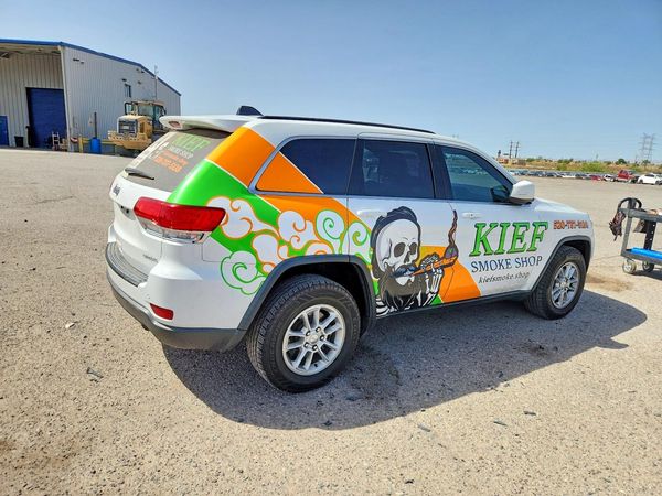 2018 JEEP GRAND CHEROKEE LAREDO 4X2