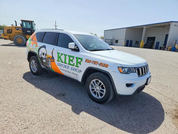2018 JEEP GRAND CHEROKEE LAREDO 4X2