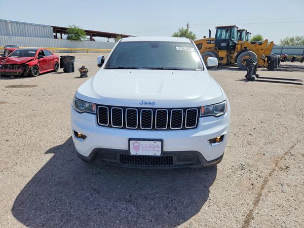 2018 JEEP GRAND CHEROKEE LAREDO 4X2