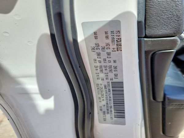 2018 JEEP GRAND CHEROKEE LAREDO 4X2