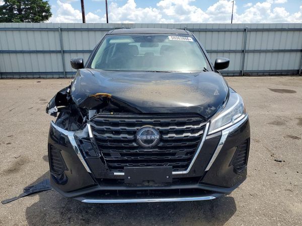 2024 NISSAN KICKS S