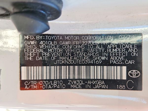 2014 TOYOTA PRIUS