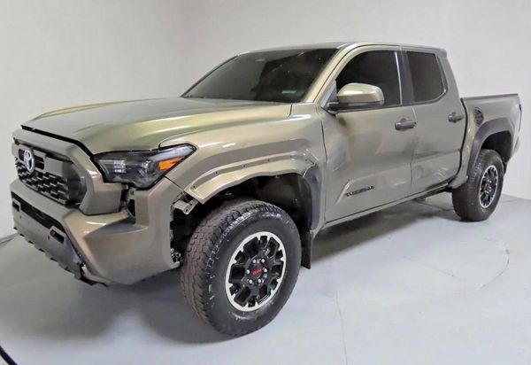 2024 TOYOTA TACOMA