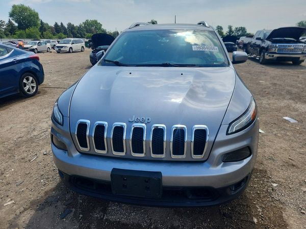 2017 JEEP CHEROKEE LATITUDE FWD