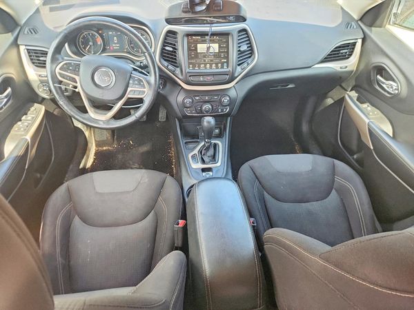 2017 JEEP CHEROKEE LATITUDE FWD