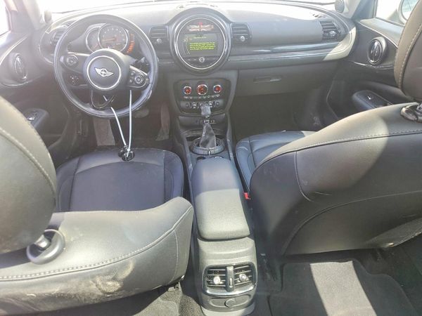 2017 MINI COOPER