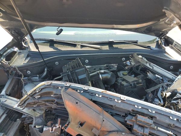 2024 VOLKSWAGEN ATLAS — Engine bay