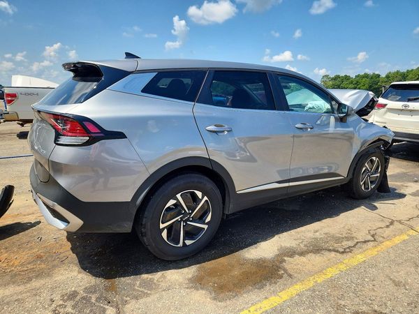 2025 KIA SPORTAGE LX