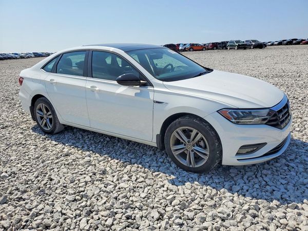 2019 VOLKSWAGEN JETTA S, SE, R-Line