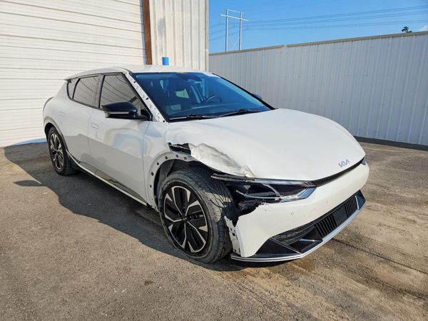 2023 KIA EV6 Light, Wind