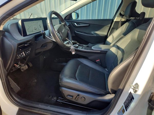 2023 KIA EV6 Light, Wind