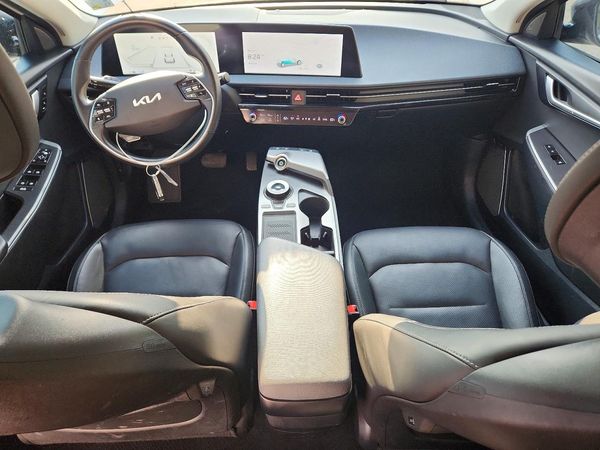 2023 KIA EV6 Light, Wind