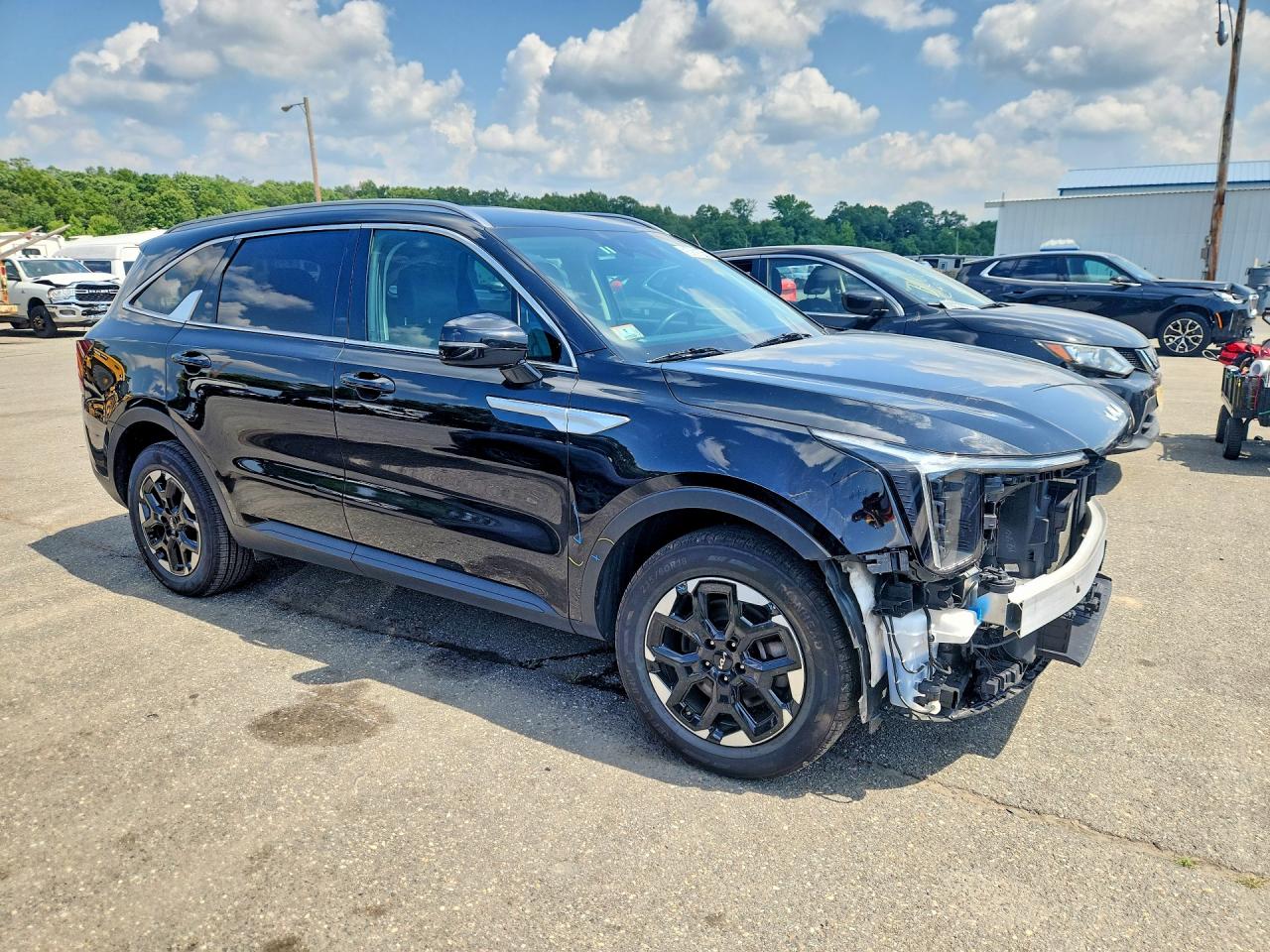 2024 KIA SORENTO S