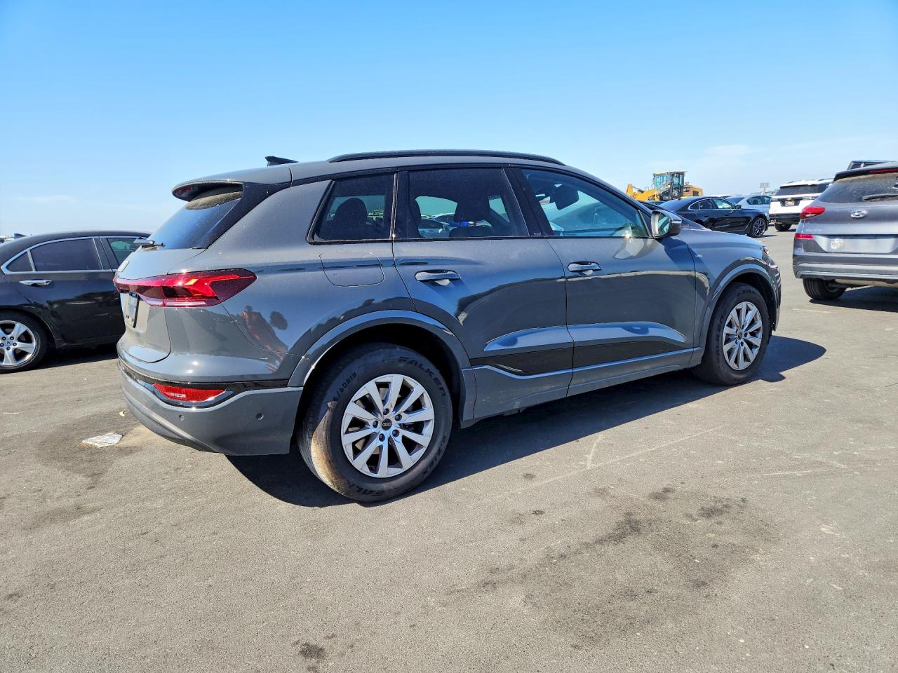 2025 AUDI Q6 E-TRON e-tron w/ Ultra Package