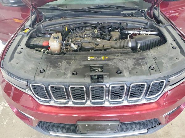 2022 JEEP GRAND CHEROKEE