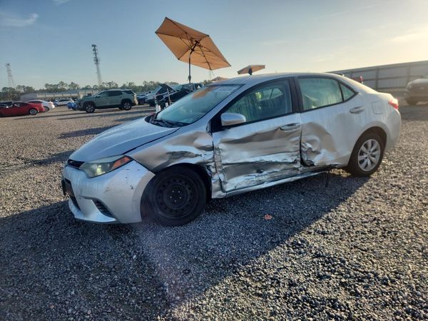 2015 TOYOTA COROLLA