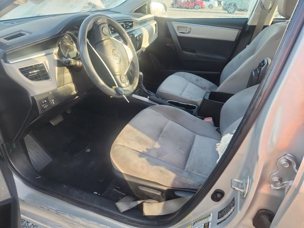 2015 TOYOTA COROLLA