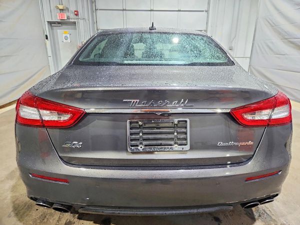 2018 MASERATI QUATTROPORTE Essence