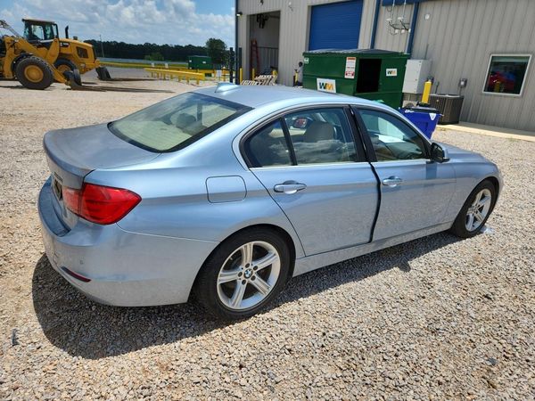 2015 BMW 328