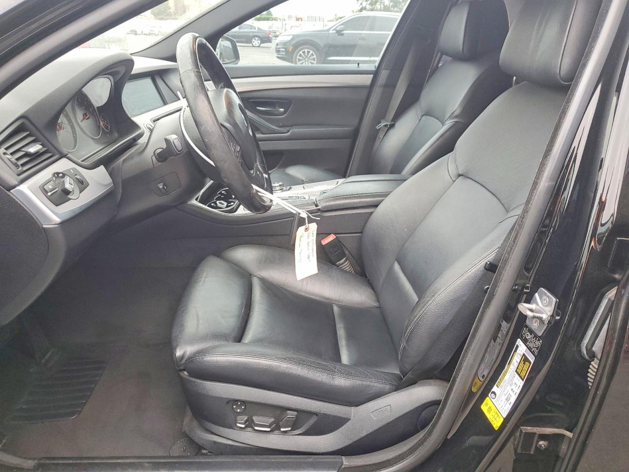 2011 BMW 528I