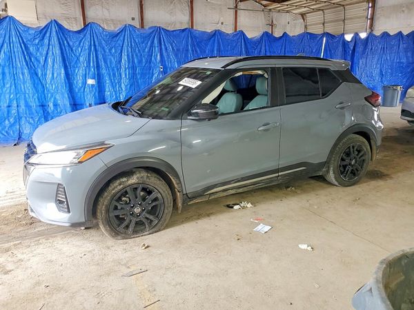 2021 NISSAN KICKS SR