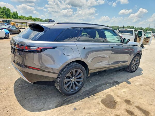 2019 LAND ROVER RANGE ROVER VELAR R-Dynamic SE
