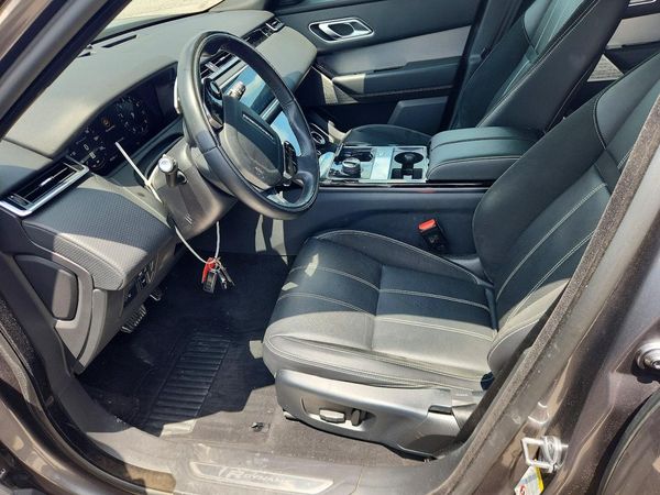 2019 LAND ROVER RANGE ROVER VELAR R-Dynamic SE