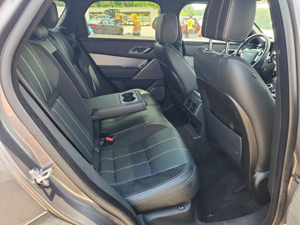 2019 LAND ROVER RANGE ROVER VELAR R-Dynamic SE