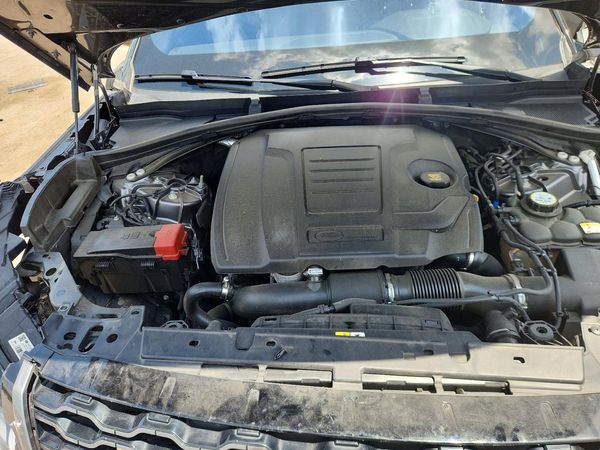 2019 LAND ROVER RANGE ROVER VELAR R-Dynamic SE
