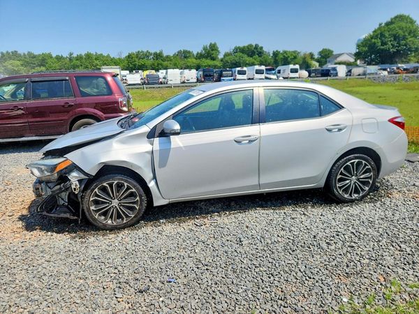 2014 TOYOTA COROLLA