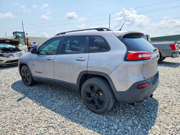 2018 JEEP CHEROKEE LATITUDE FWD