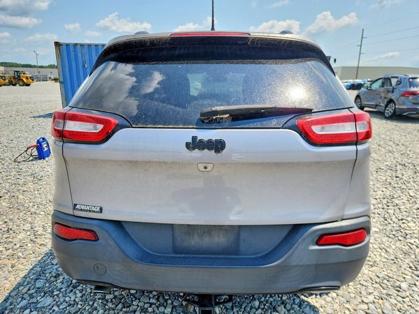 2018 JEEP CHEROKEE LATITUDE FWD