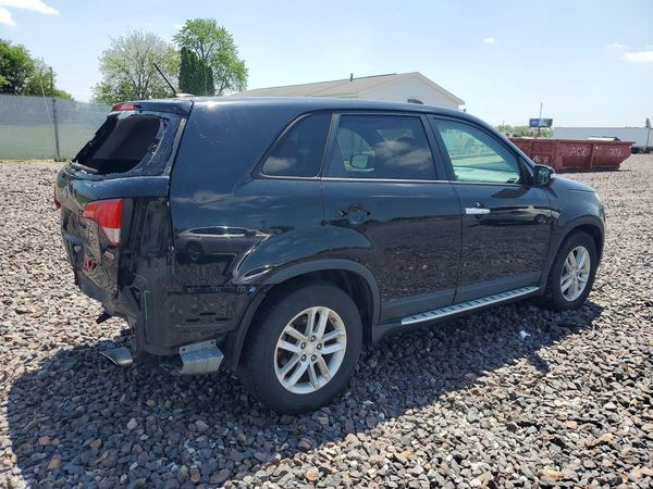 2015 KIA SORENTO GL
