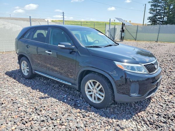 2015 KIA SORENTO GL