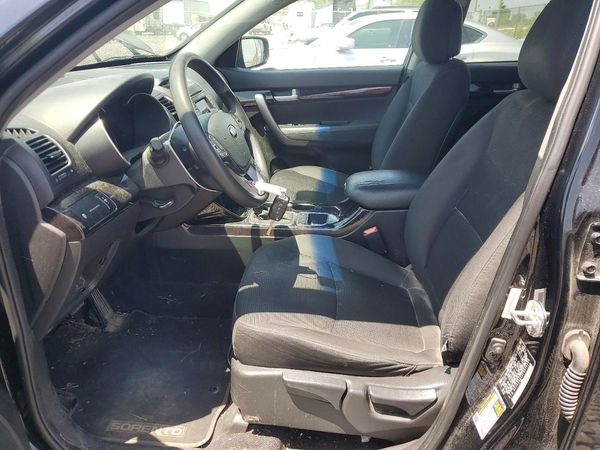2015 KIA SORENTO GL