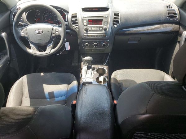 2015 KIA SORENTO GL