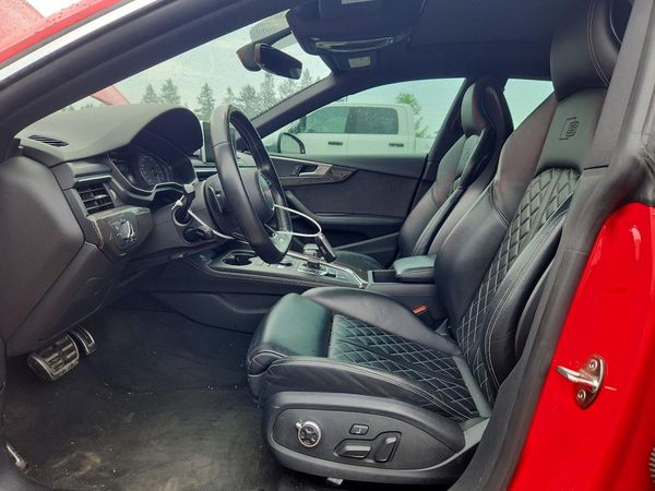 2018 AUDI S5