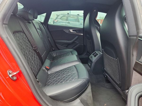 2018 AUDI S5