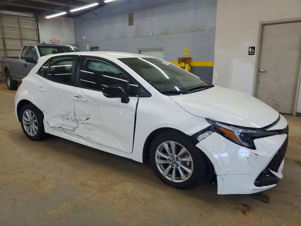 2026 TOYOTA COROLLA HA SE