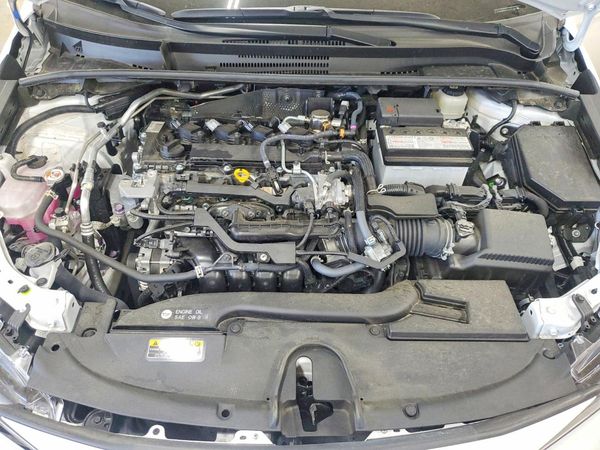 2026 TOYOTA COROLLA HA SE