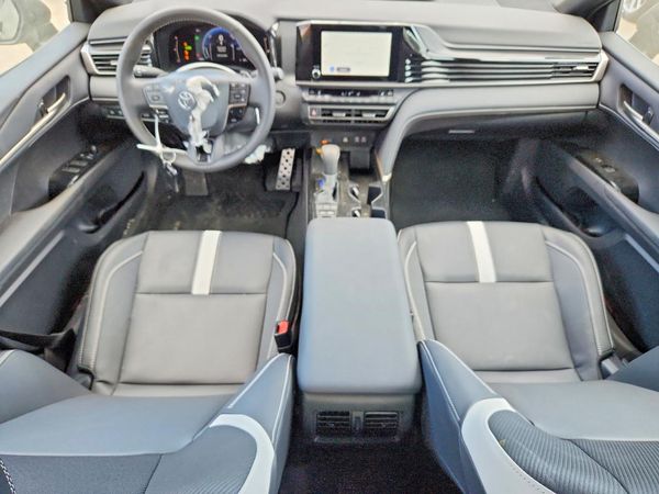2026 TOYOTA CAMRY