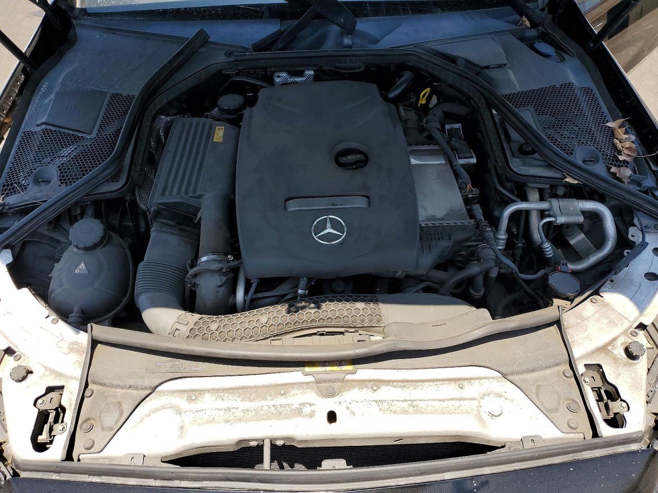 2016 MERCEDES-BENZ C C300