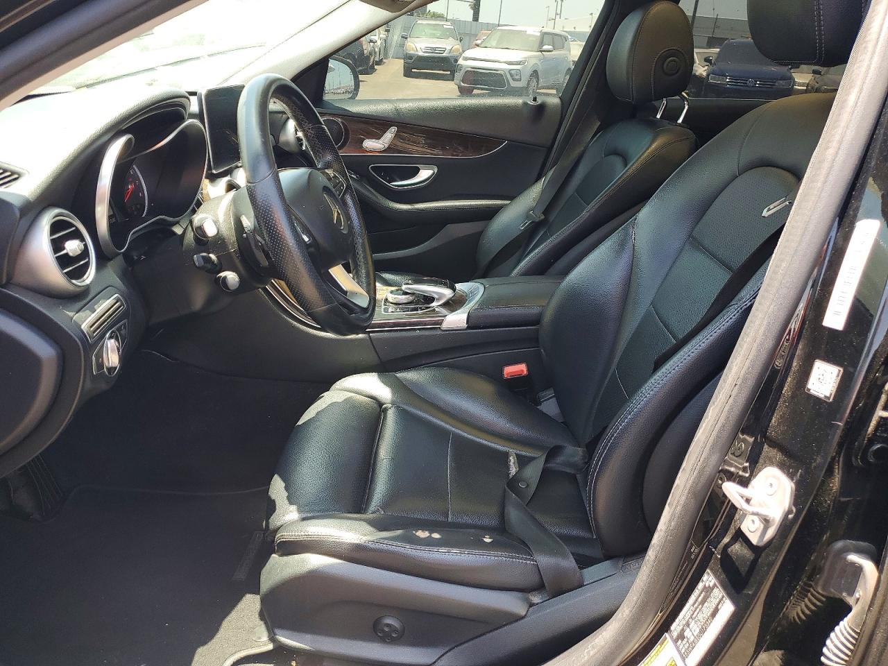 2016 MERCEDES-BENZ C C300