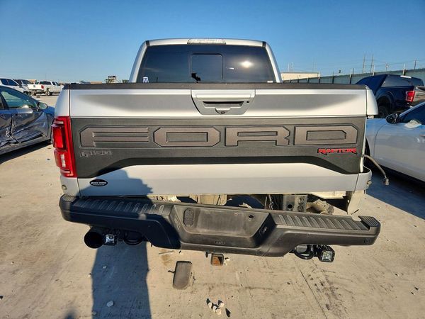 2019 FORD F150 Super Crew - Raptor