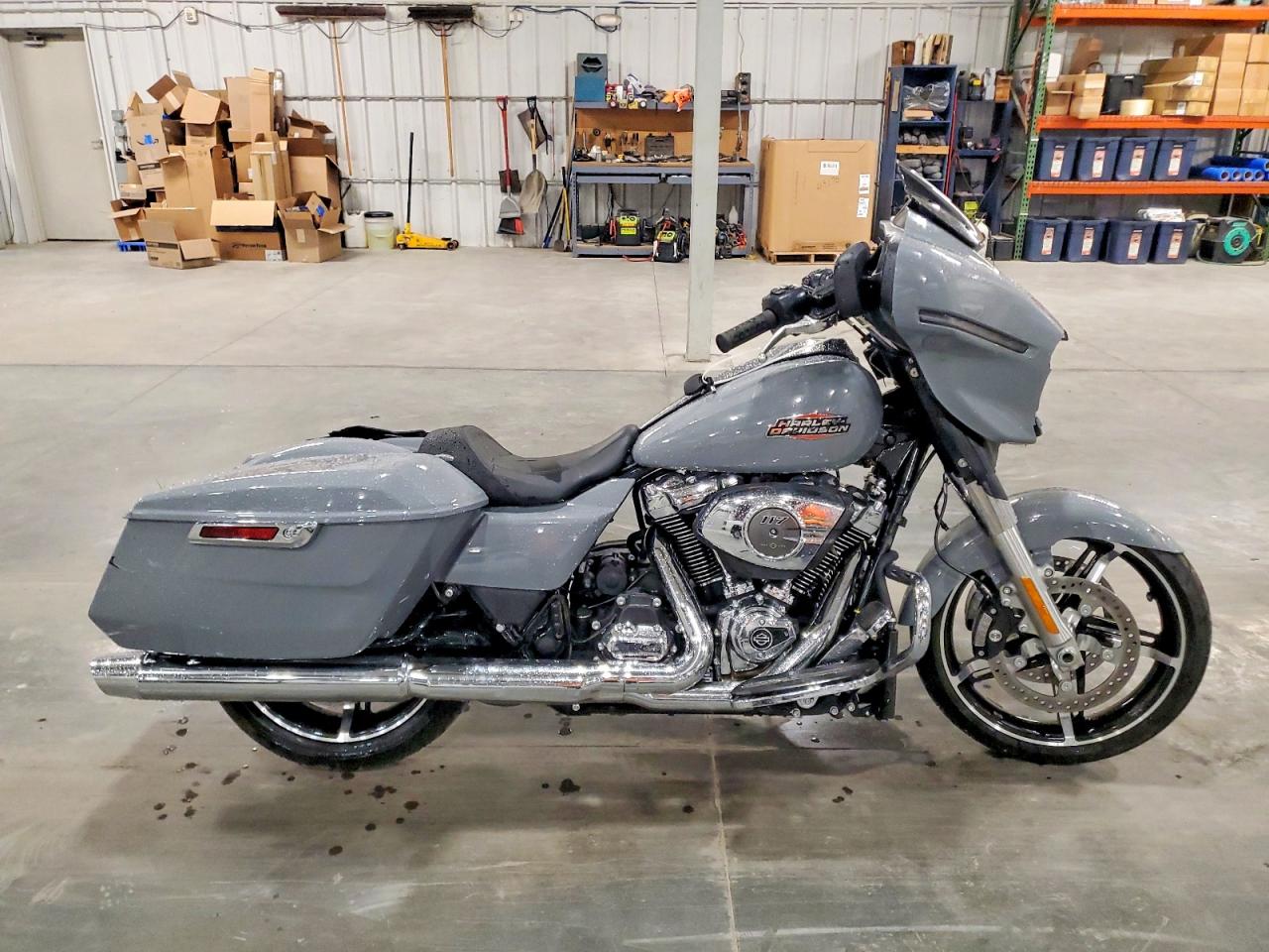 2026 HARLEY-DAVIDSON FLHX