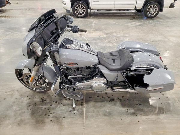 2026 HARLEY-DAVIDSON FLHX