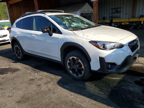 2022 SUBARU CROSSTREK Premium